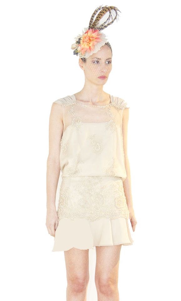 vestido pedreria nude silueta